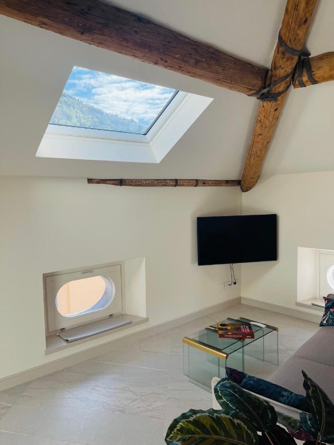 Lake Como Skyview Buitenkant foto