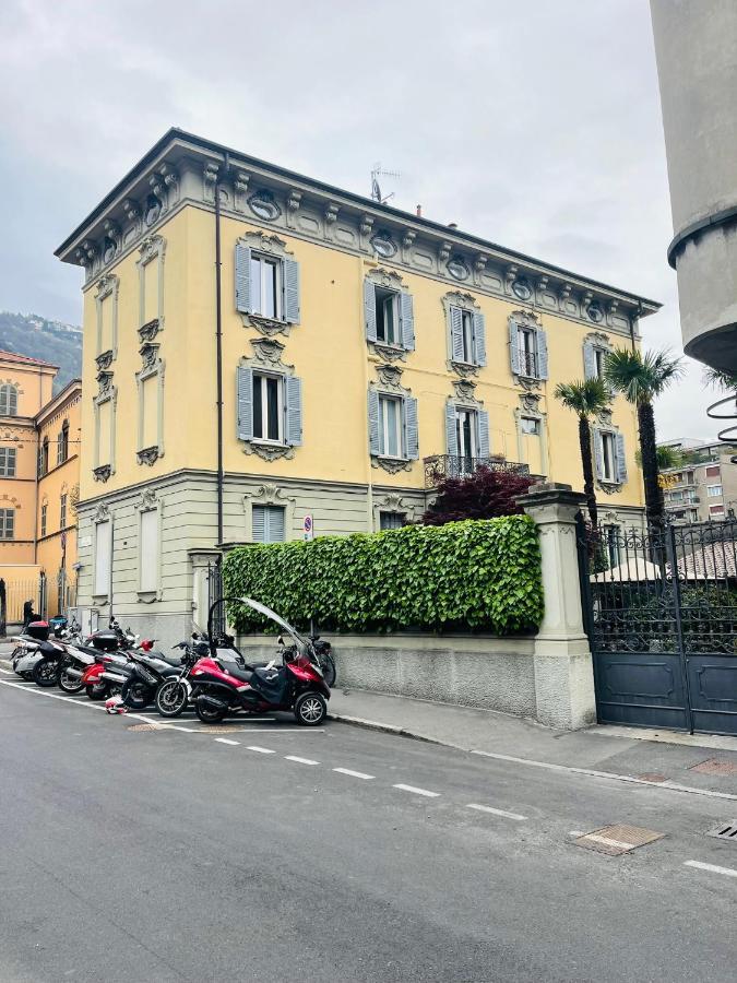 Lake Como Skyview Buitenkant foto